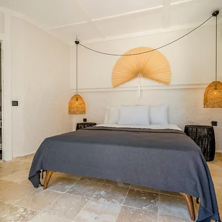 Art 2* Алачати