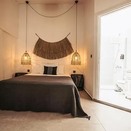 Art 2* Алачати